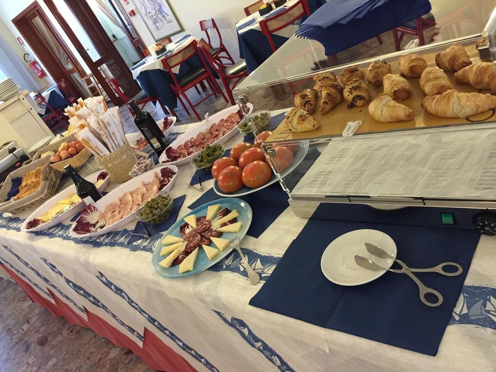 Hotel Riviera Alghero Kültér fotó
